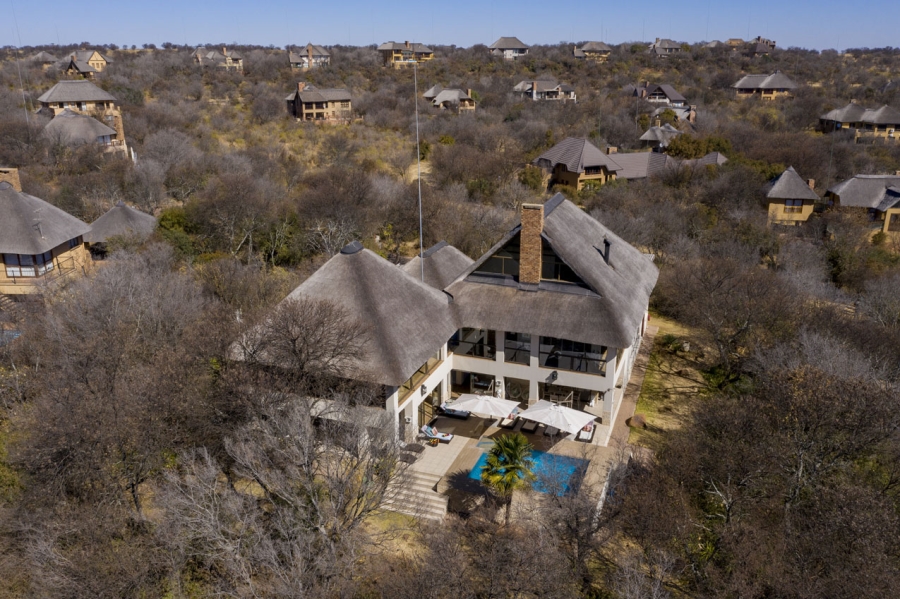 4 Bedroom Property for Sale in Boschenvaal River Front Lodges Free State